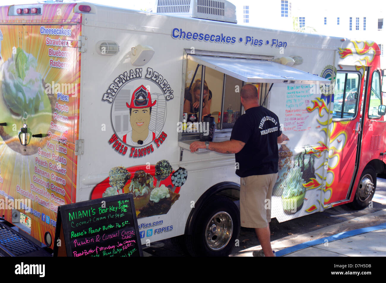 Mobile Caterer High Resolution Stock Photography And Images Alamy