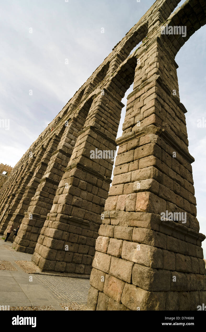 Roman Aqueduct of Segovia, Spain Stock Photo - Alamy