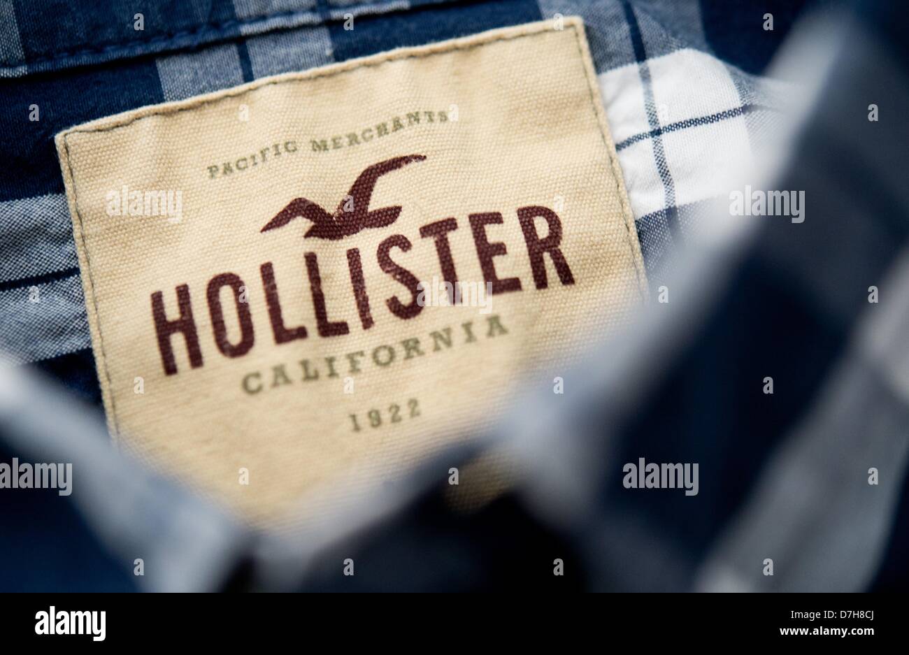 Hollister india sales