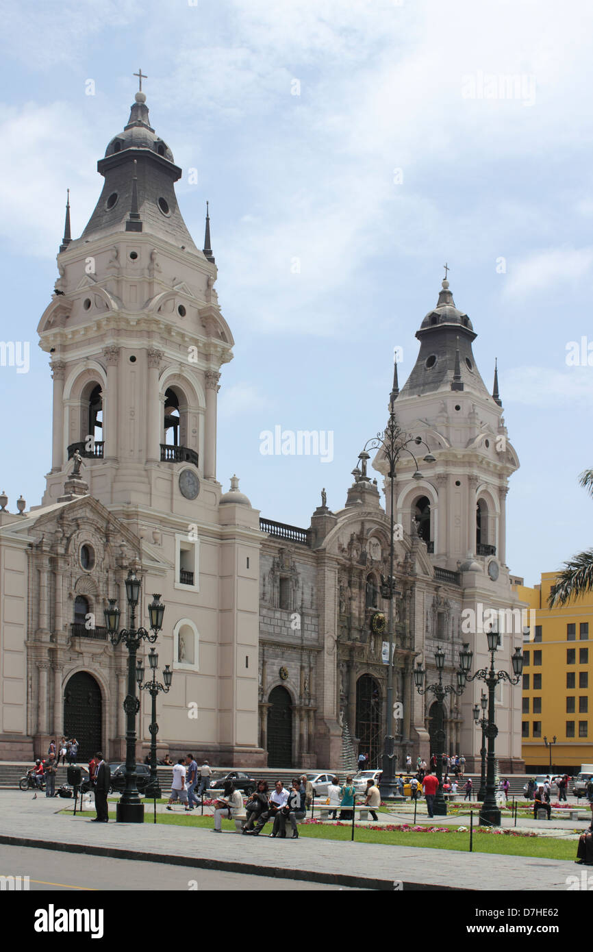 Peru Lima Plaza Mayor or Plaza de Armas Cathedral La Catedral Stock ...