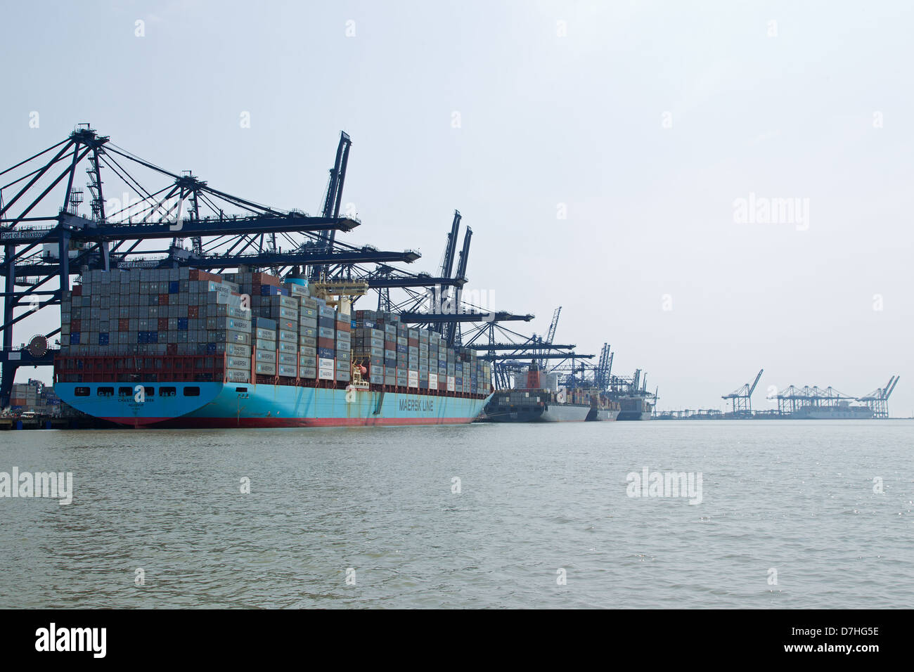 Stacked shipping containers felixstowe hi-res stock photography and ...