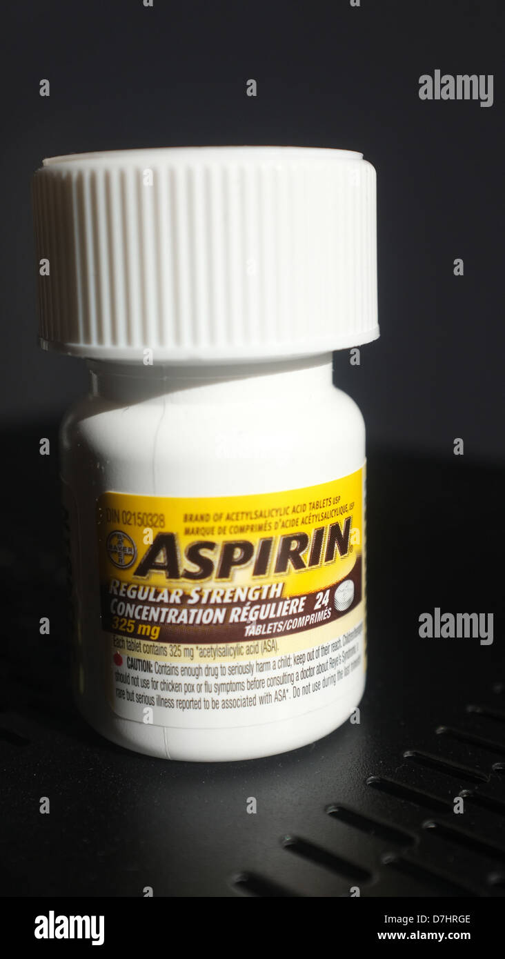 Bayer aspirin bottle hires stock photography and images Alamy