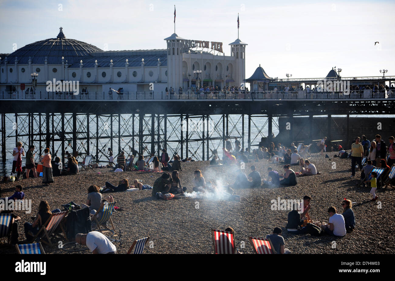 Barbecue barbecues bbq beach hires stock photography and images Alamy
