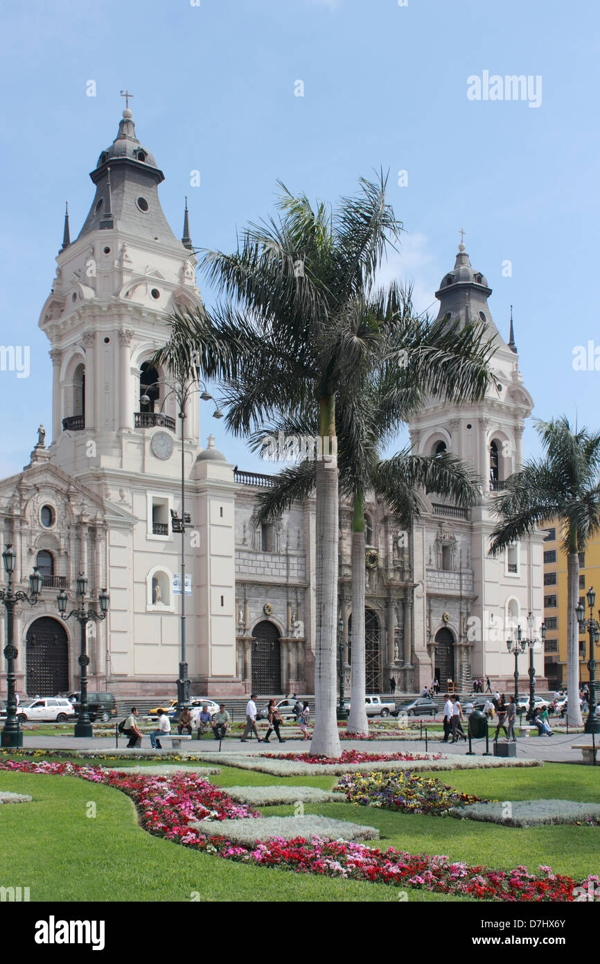 Peru Lima Plaza Mayor or Plaza de Armas Cathedral La Catedral Stock ...