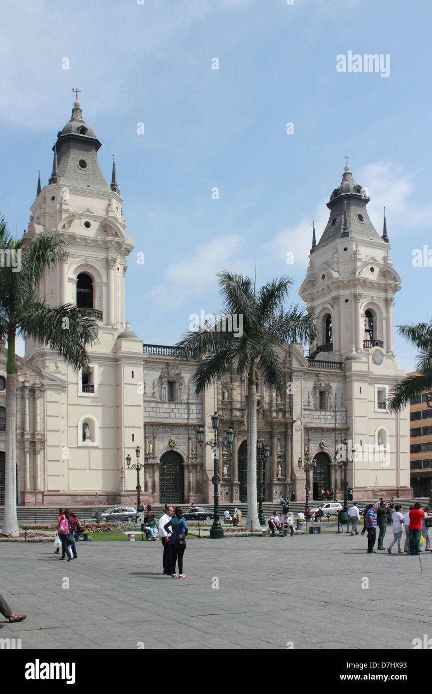 Peru Lima Plaza Mayor or Plaza de Armas Cathedral La Catedral Stock ...