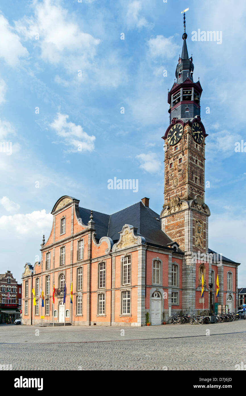Town hall with belfry at the Main Square / Grand Place of Sint-Truiden, Limburg, Belgium Stock Photo