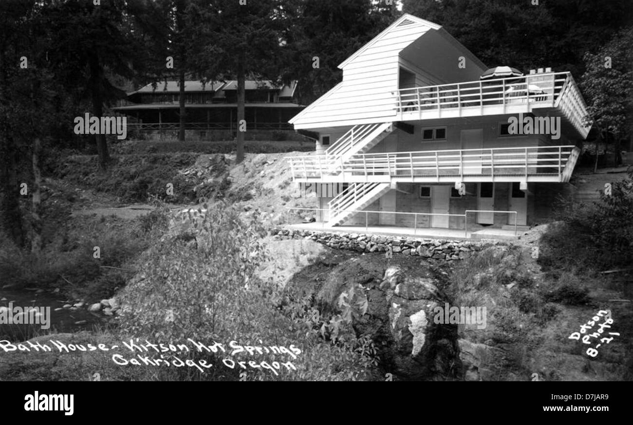 Bath House Kitson Hot Springs, Oakridge, Oregon Stock Photo Alamy