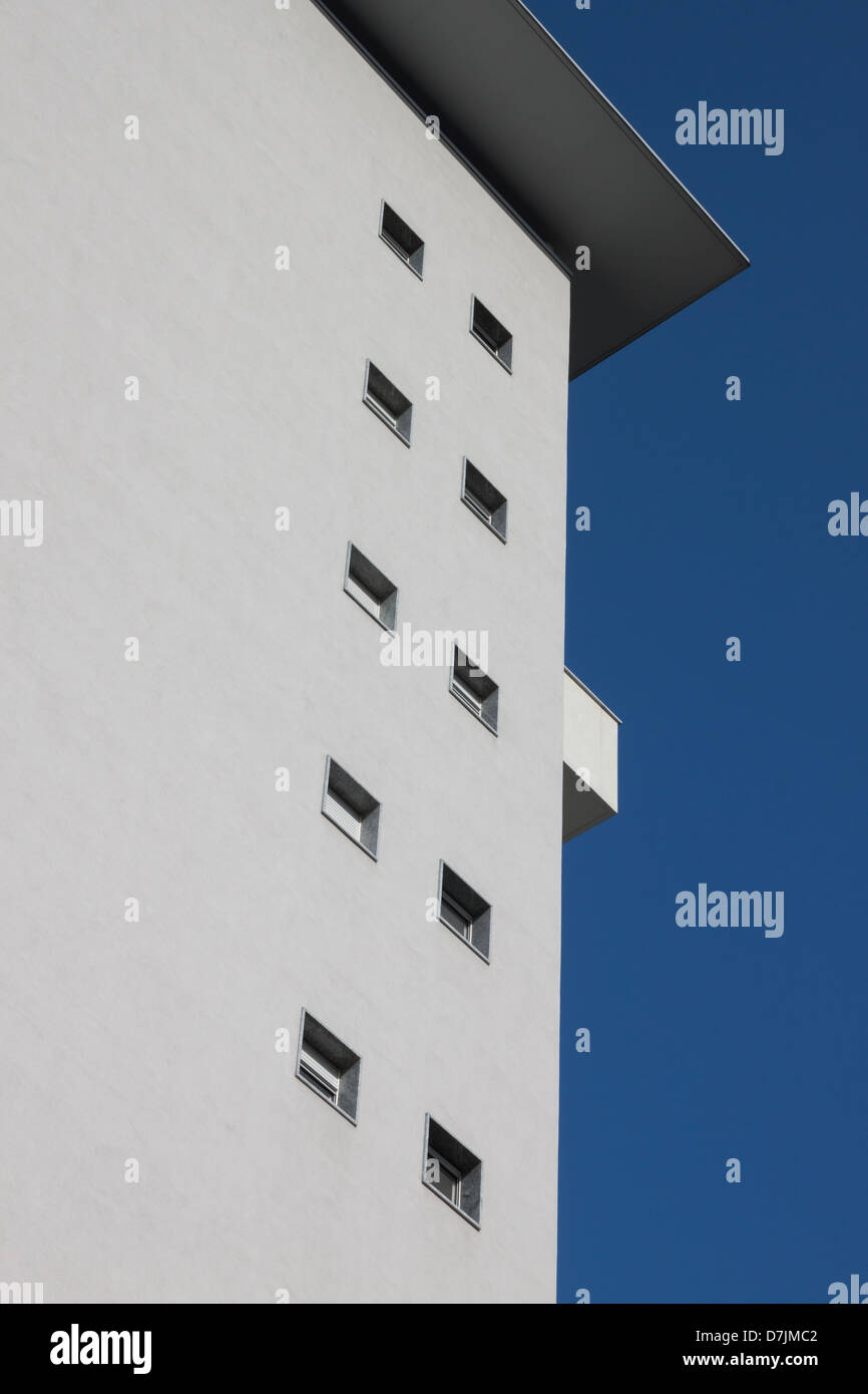Architectural detail of a modern against blue sky Stock Photo - Alamy