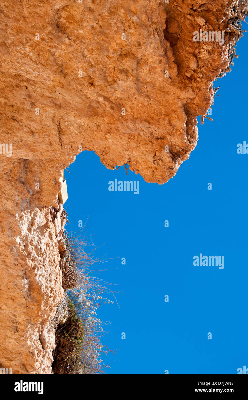 Rock Overhang High Resolution Stock Photography and Images - Alamy