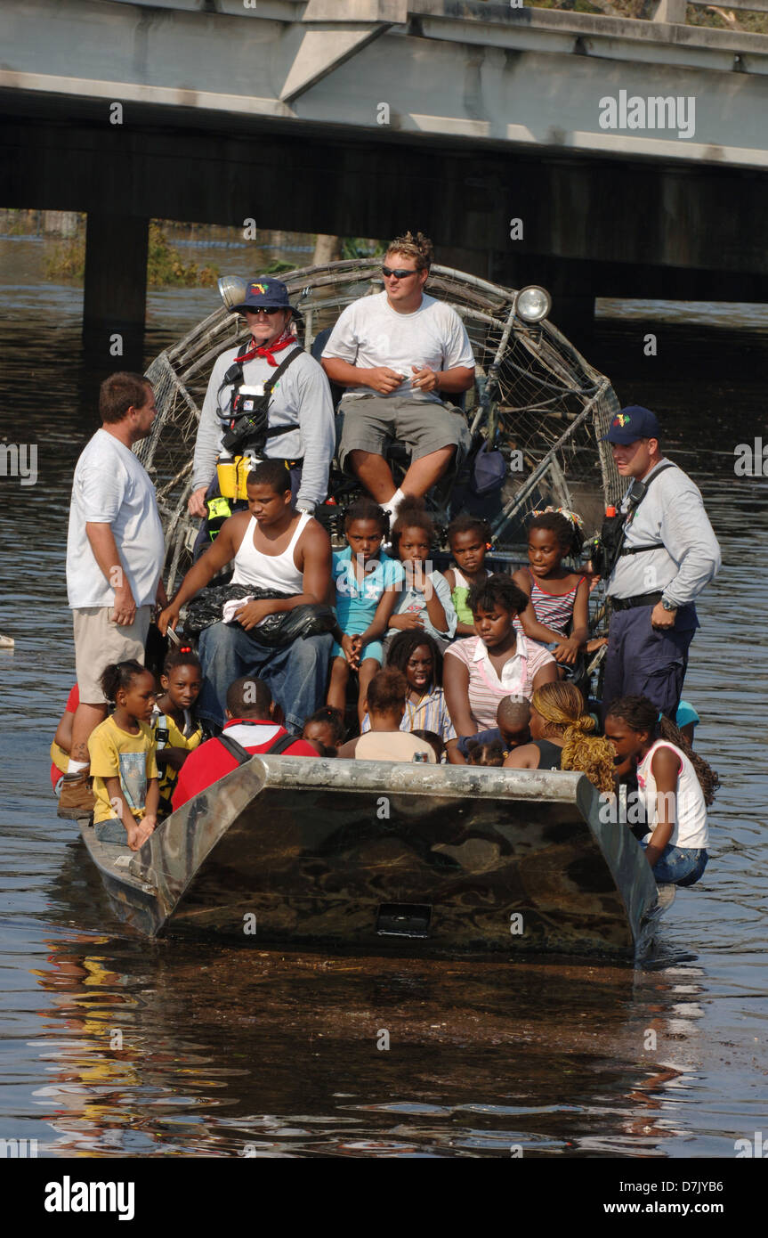 Hurricane katrina rescue hi-res stock photography and images - Alamy
