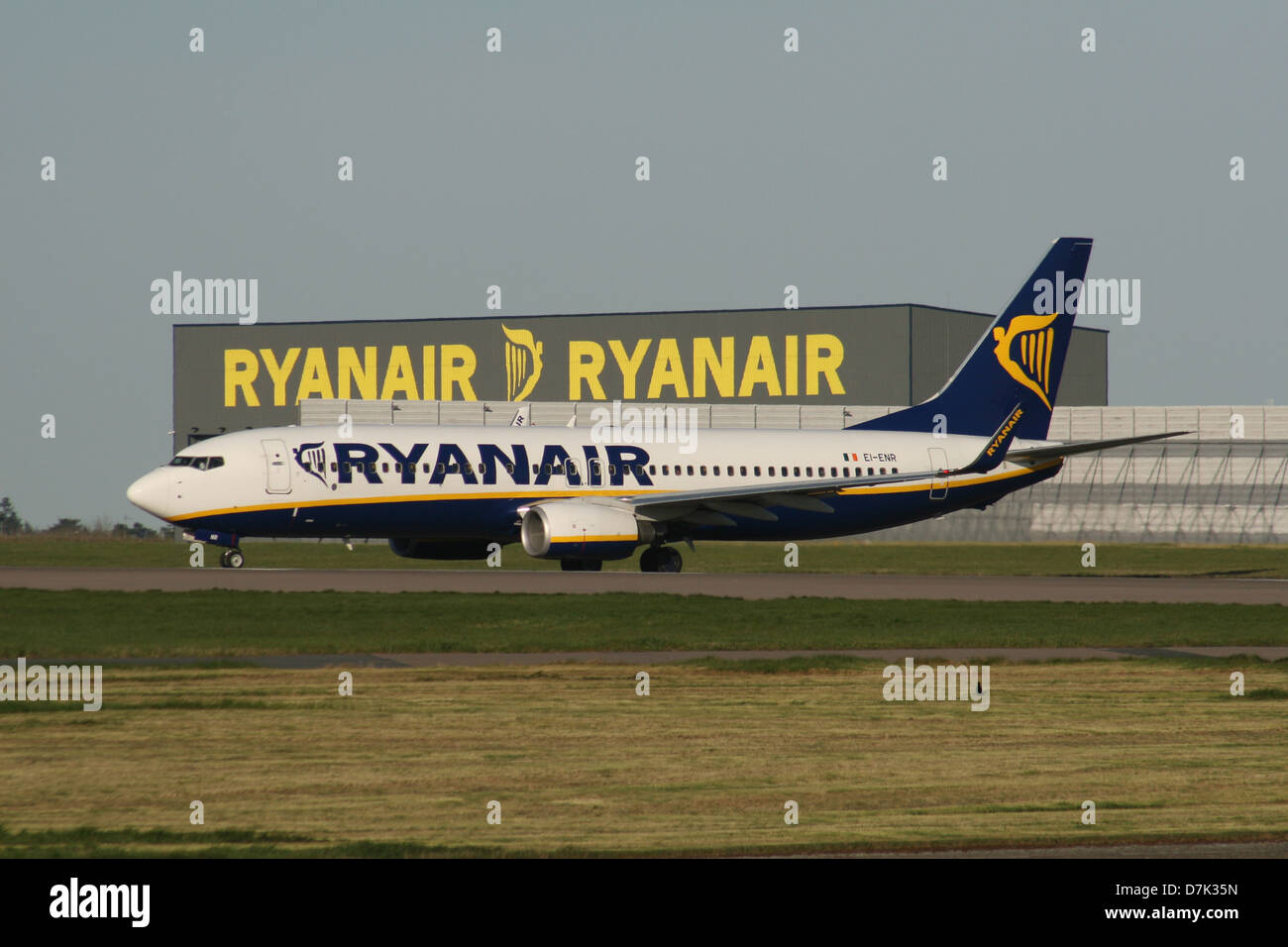 RYANAIR BOEING  737 800 AT STANSTED AIRPORT Stock Photo