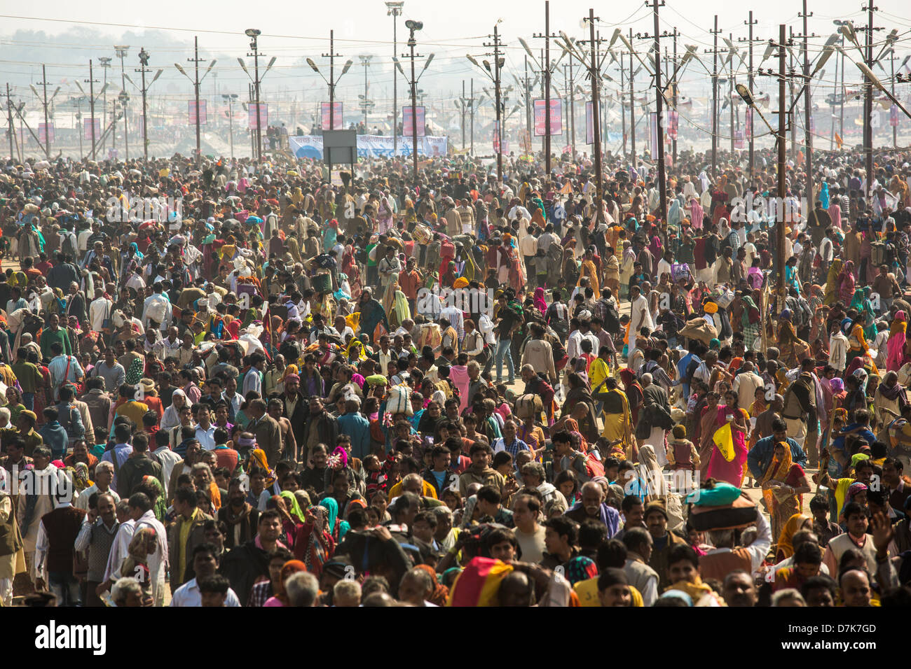 kumbh-mela-allahabad-india-D7K7GD.jpg