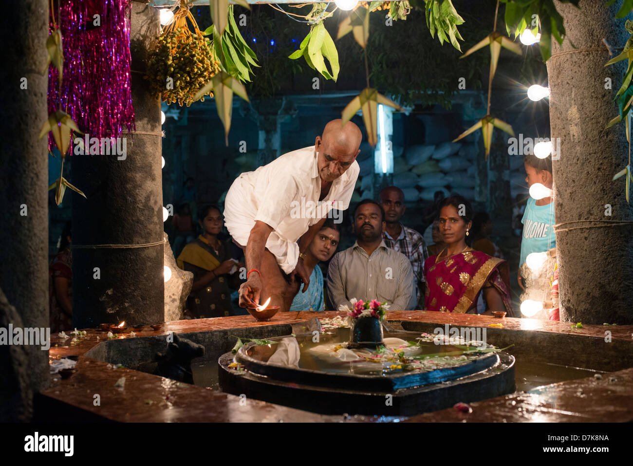 Ghee lamp hires stock photography and images Alamy