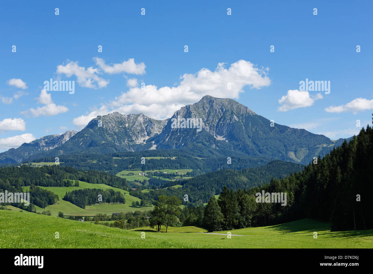 Austria, Upper Austria, View of Kleiner Pyhrgas mountain and Grosser Pyhrgas mountain Stock Photo