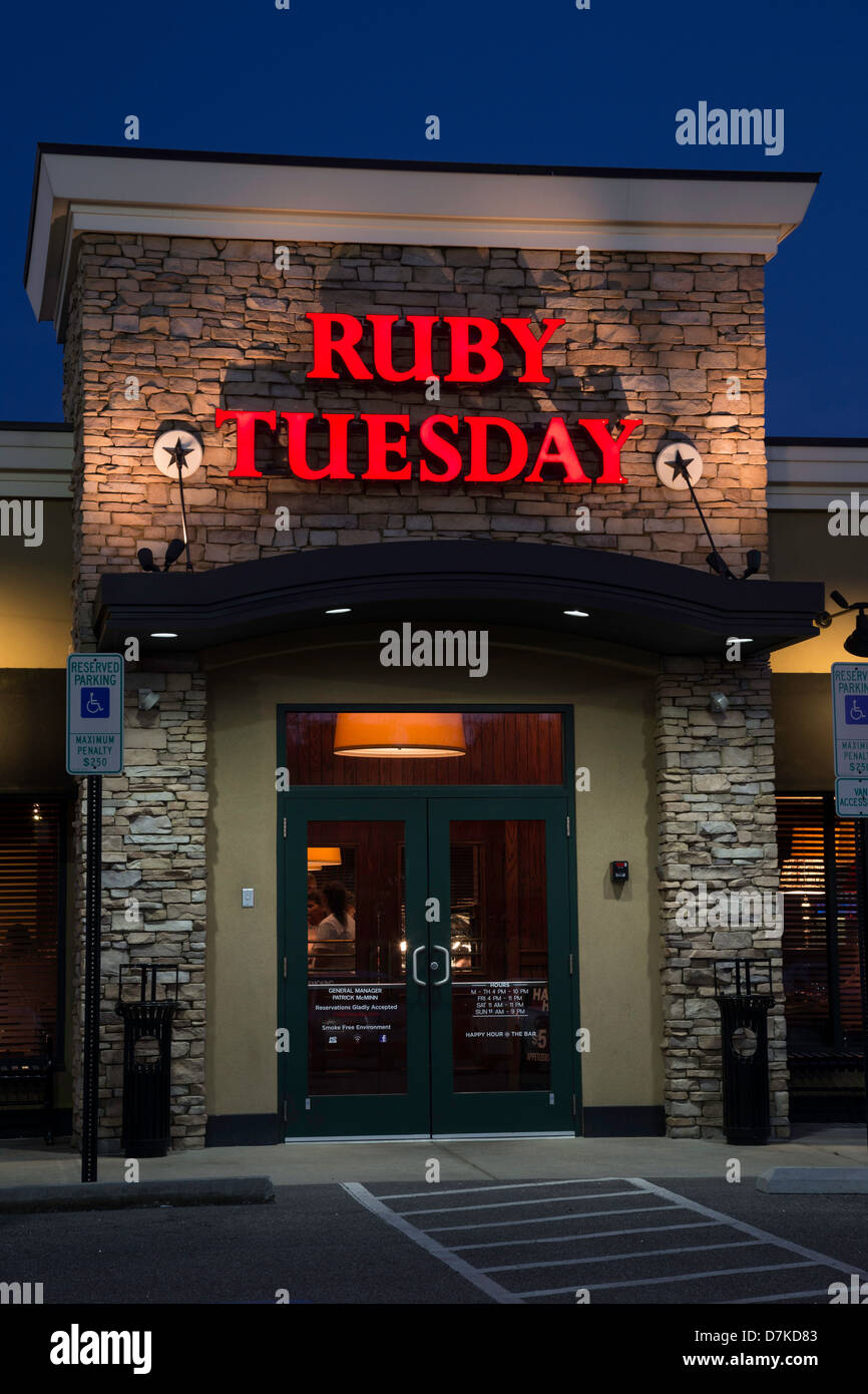 Ruby tuesday logo hires stock photography and images Alamy