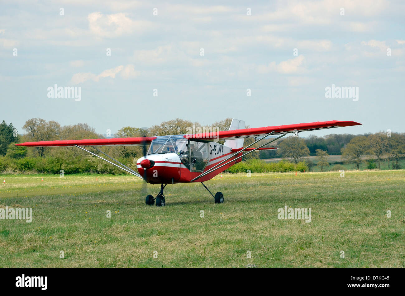 Microlight aircraft hires stock photography and images Alamy