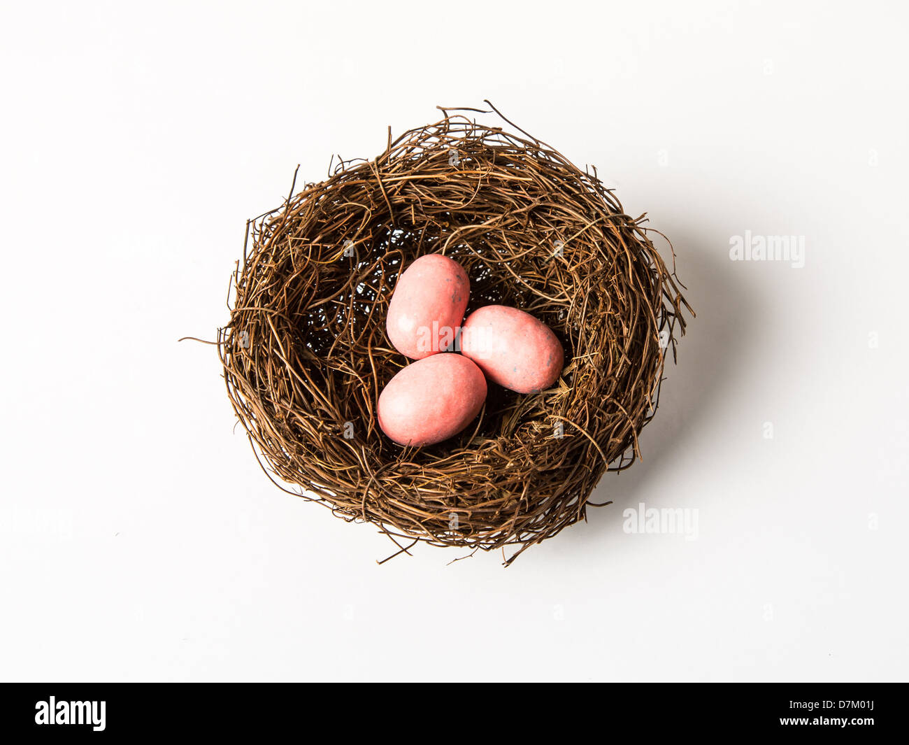 Make a birds nest hires stock photography and images Alamy