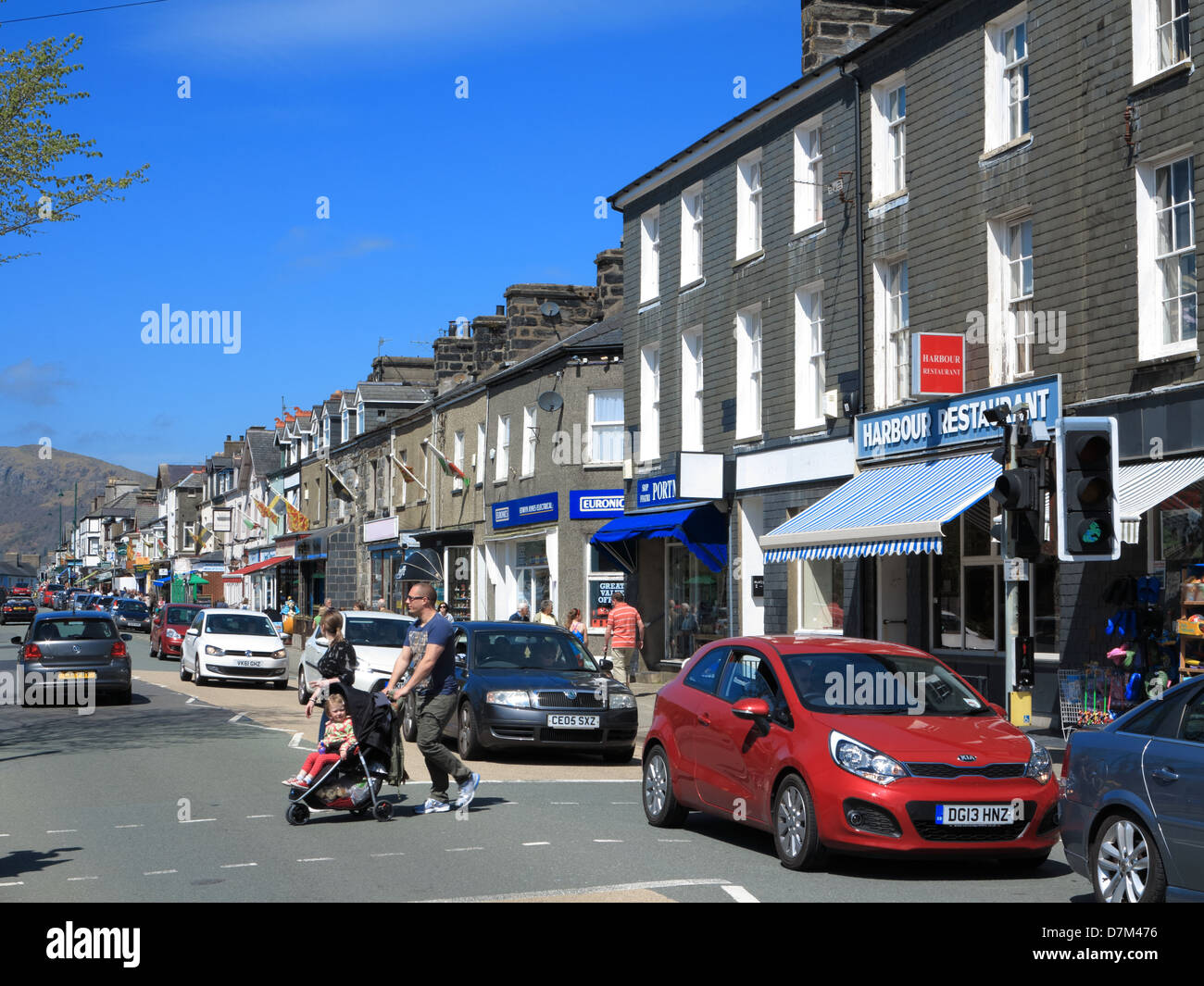 Porthmadog street hires stock photography and images Alamy