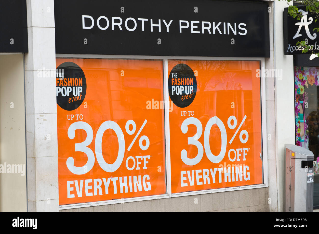 Dorothy perkins ladies clothes hi-res stock photography and images - Alamy