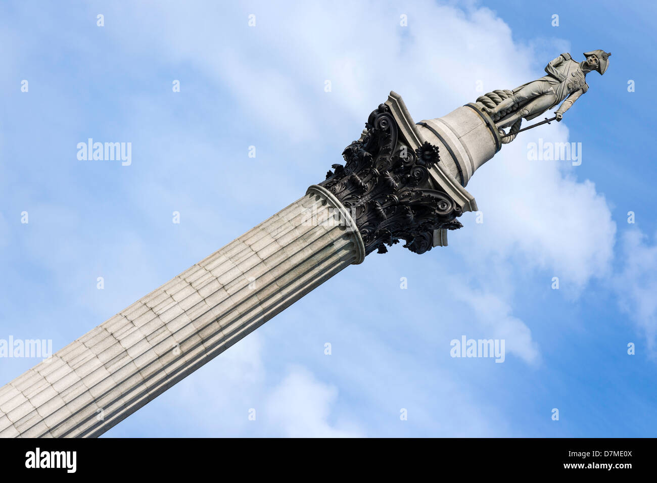 Nelsons column hi-res stock photography and images - Alamy