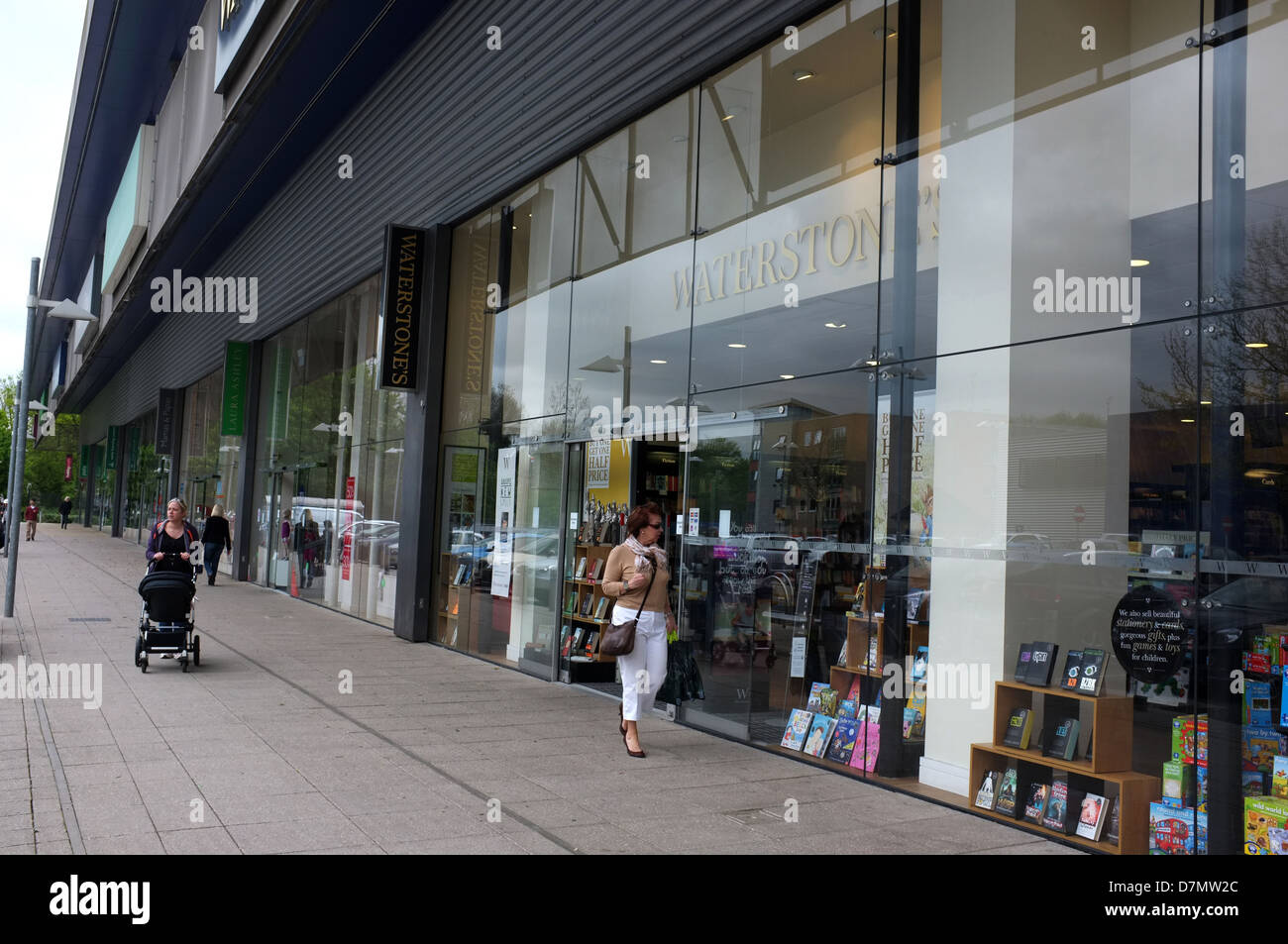 London waterstones hires stock photography and images Alamy
