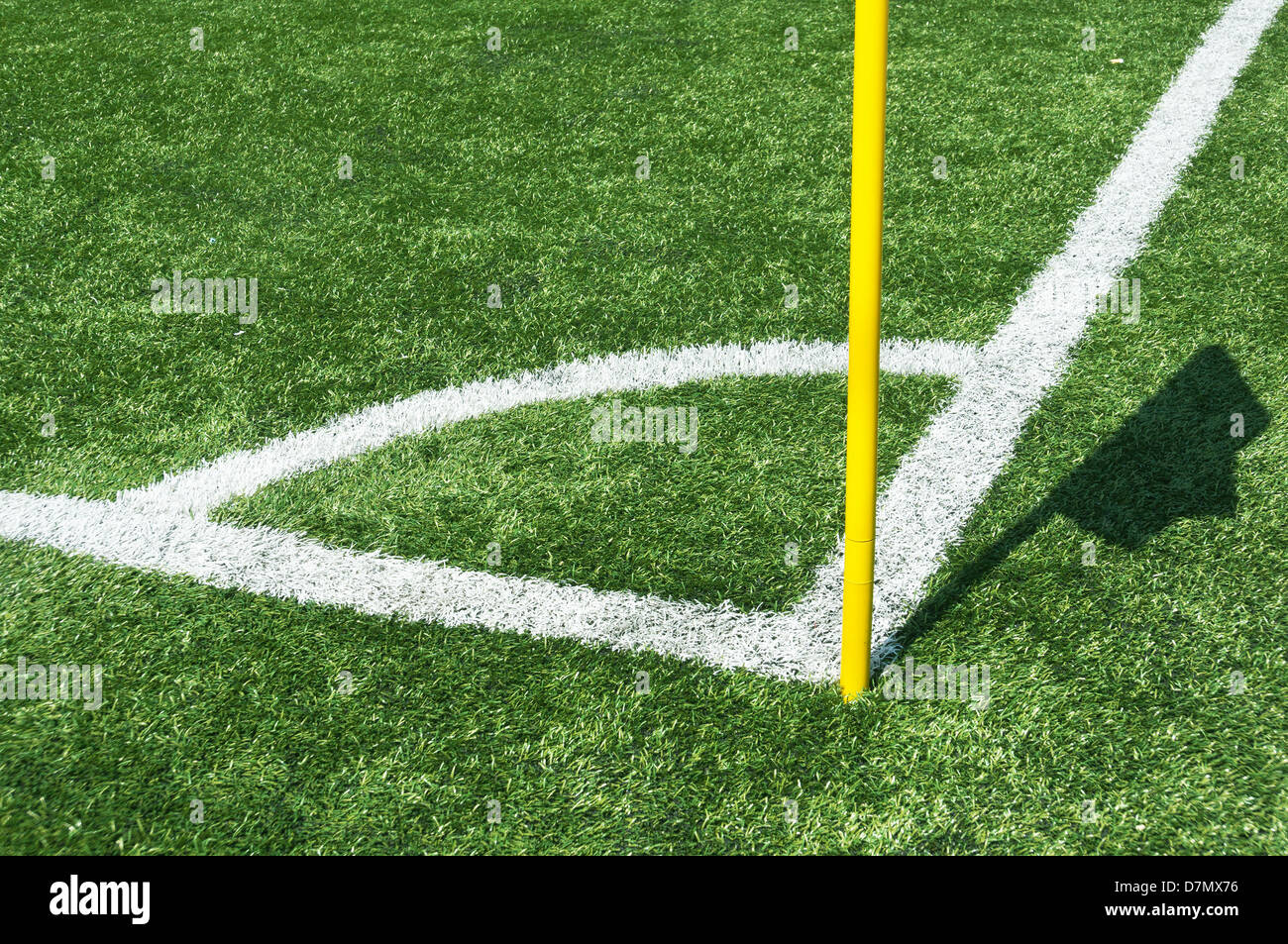 Football pitch corner flag hires stock photography and images Alamy