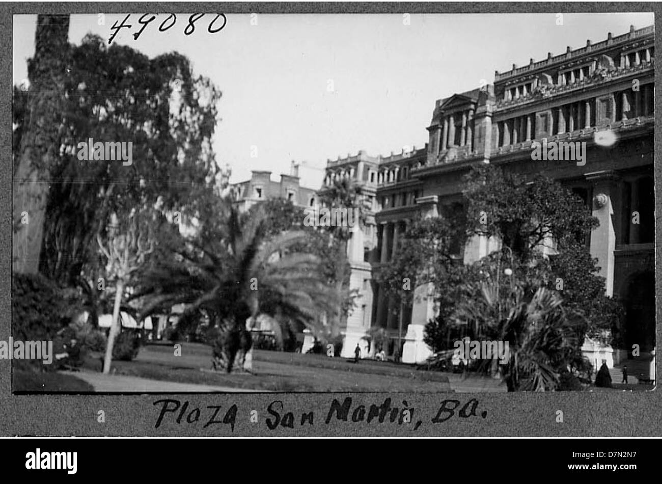 This photograph depicts the expedition led by C. Harold Riggs and Elmer ...