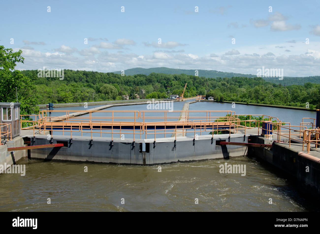 New York, Mohawk River, Erie Canal (The Flight of Five) Lock 5. Stock Photo