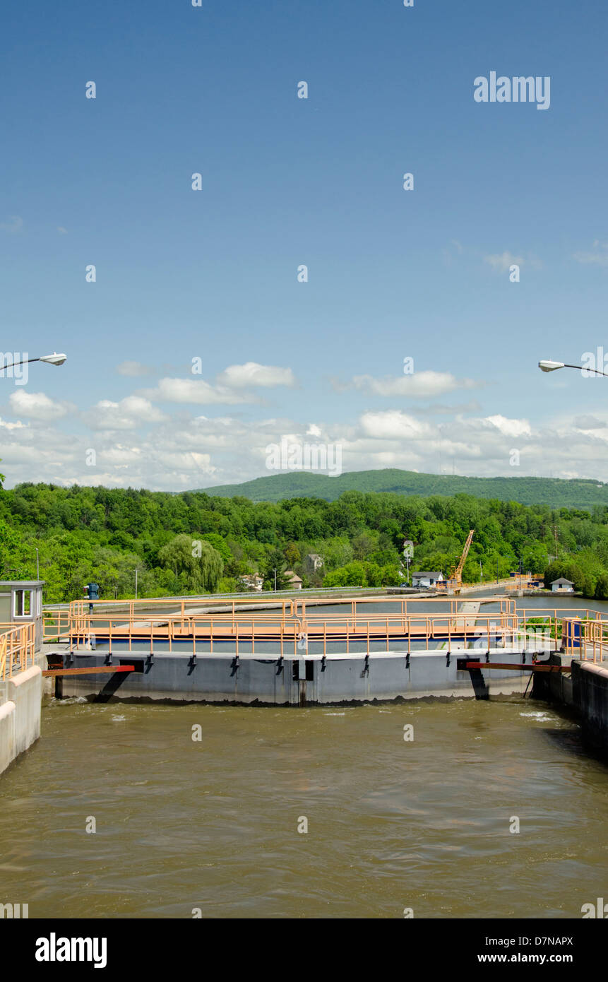 New York, Mohawk River, Erie Canal (The Flight of Five) Lock 5. Stock Photo
