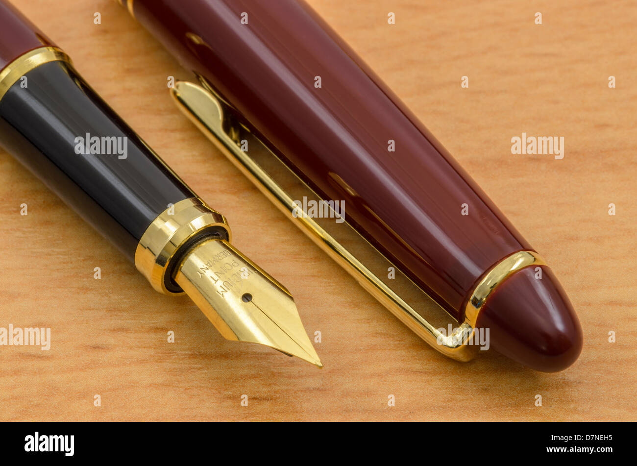 Fountain Pen and Pencil Set 04 Stock Photo - Alamy