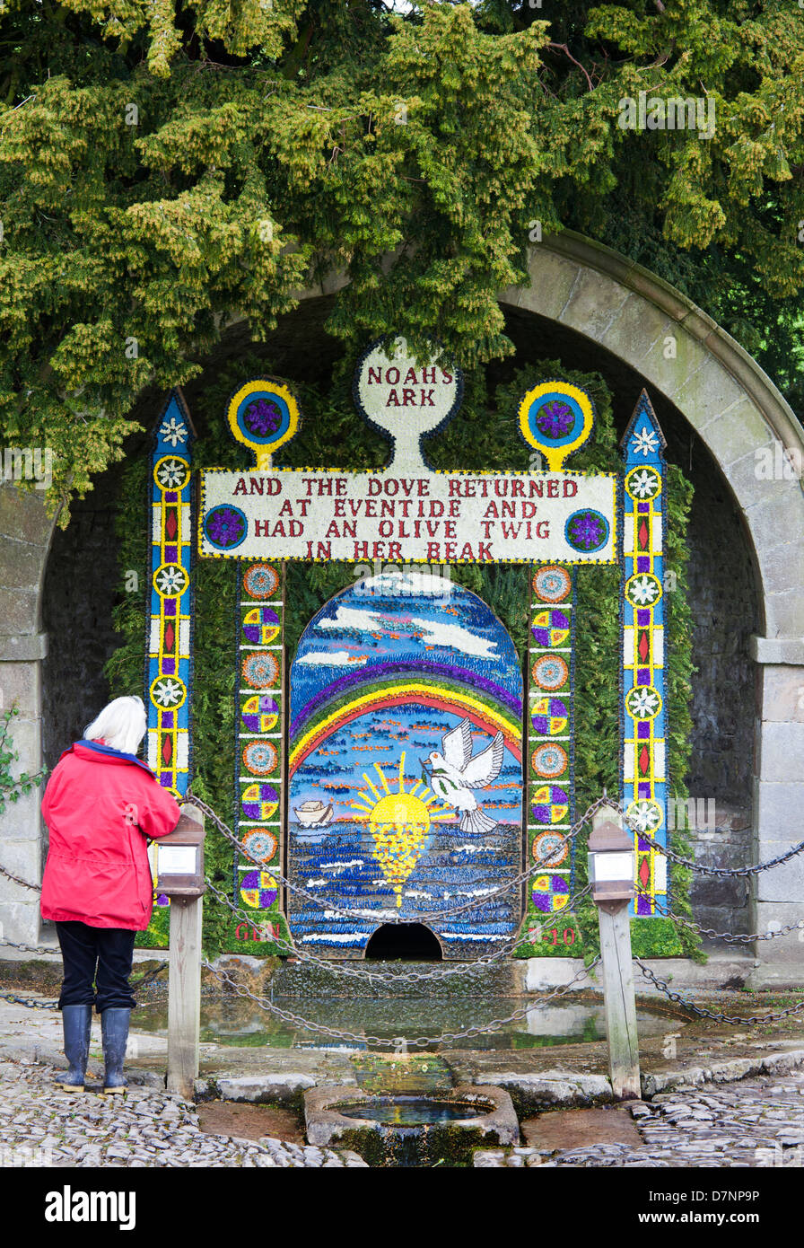 Tissington Well Dressing, Derbyshire, 'Hall Well', traditional religious theme of Noah's Ark from the bible Stock Photo