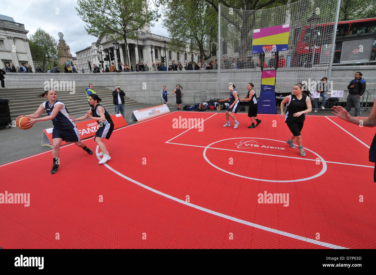 Basketball court on roof hires stock photography and images Alamy