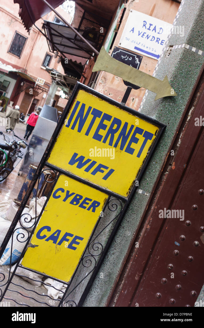 Morocco, Marrakesh - internet cyber café in the souk. Stock Photo