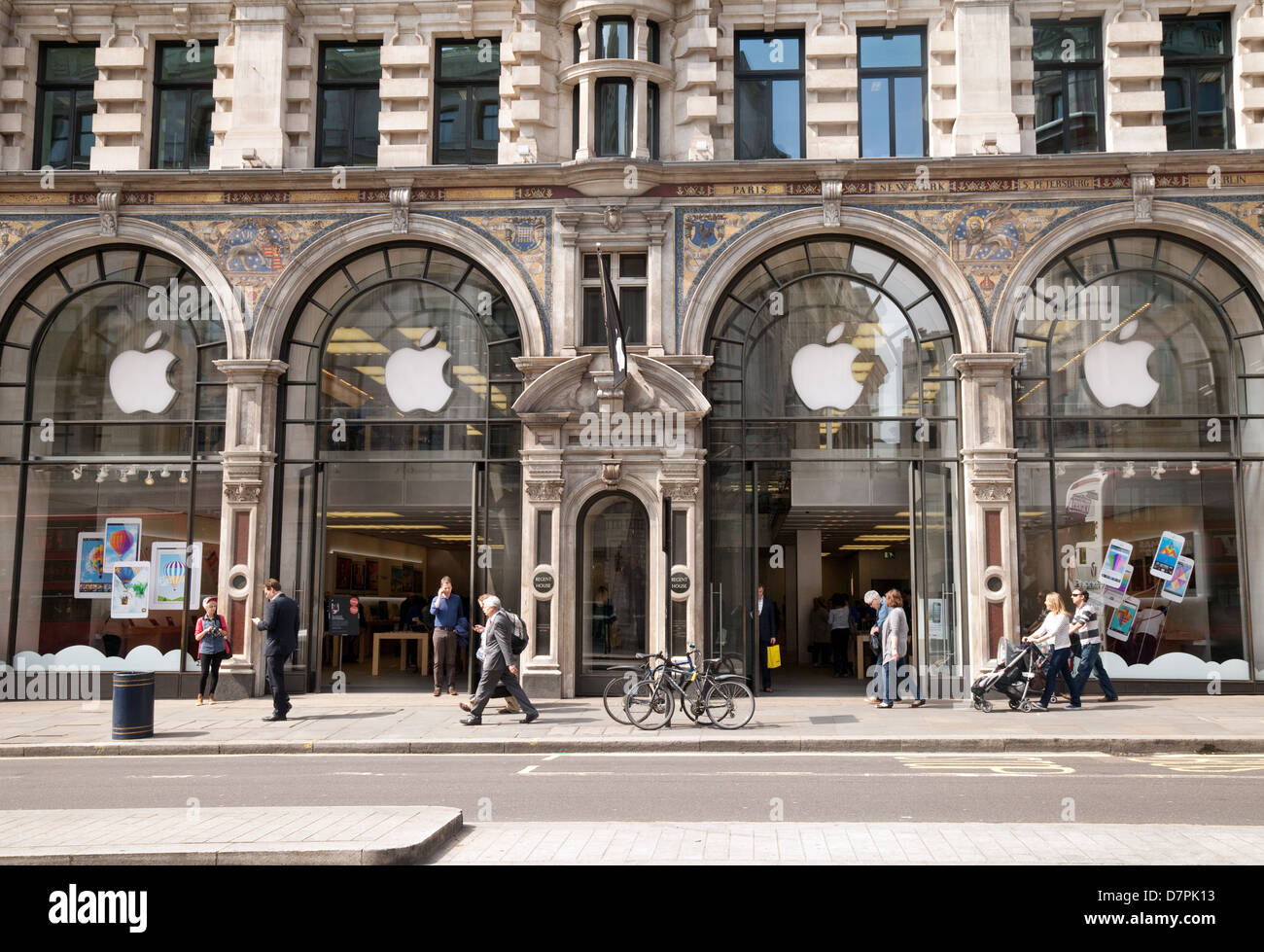 Apple Store, Regent Street, central London UK Stock Photo