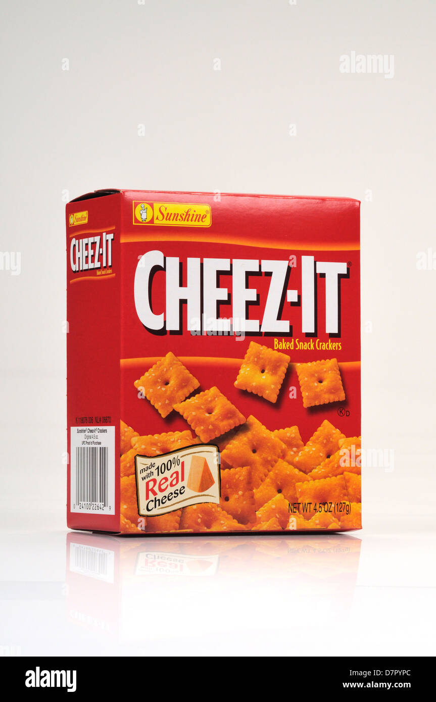 Cheez It Crackers High Resolution Stock Photography And Images Alamy