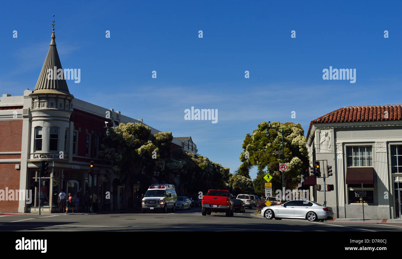 Santa Cruz Avenue in Los Gatos, CA Stock Photo Alamy