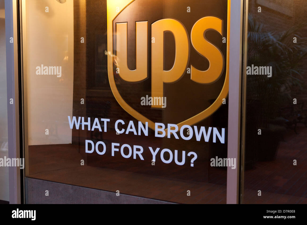 UPS Store window display - USA Stock Photo