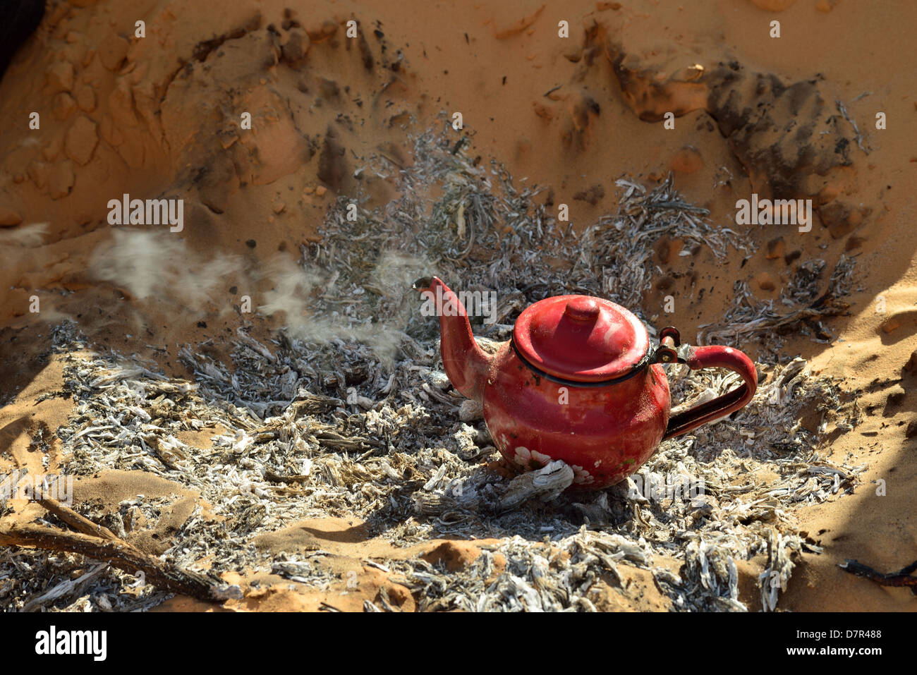 Tea in the desert hires stock photography and images Alamy