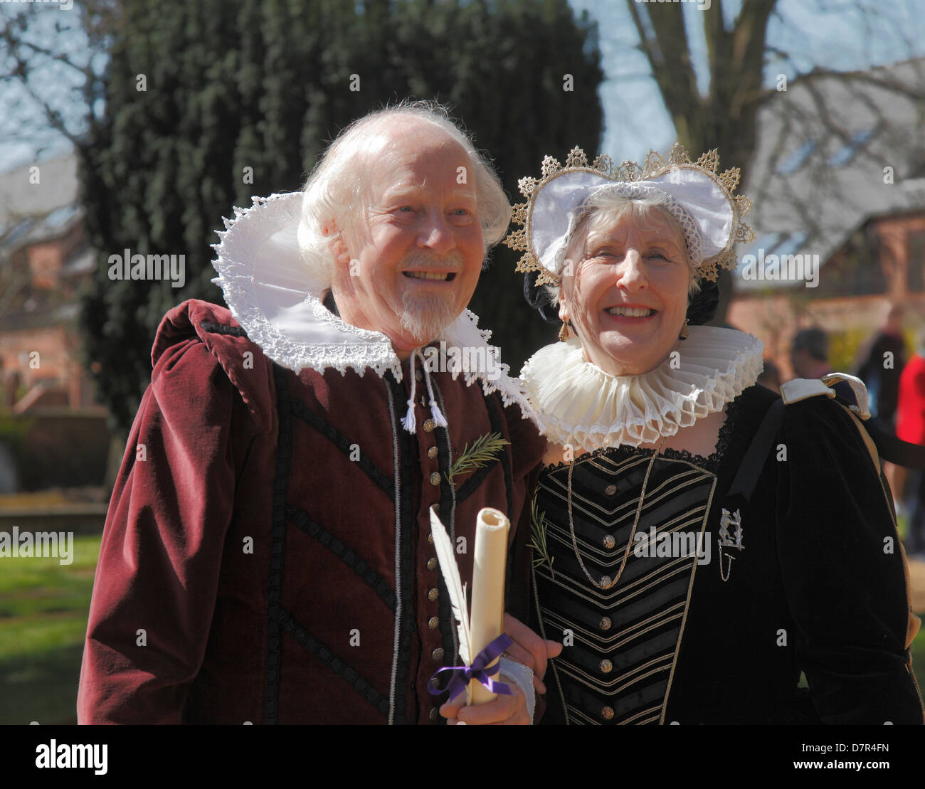 Shakespeare and Anne Hathaway at the annual Birthday Memorial Parade at