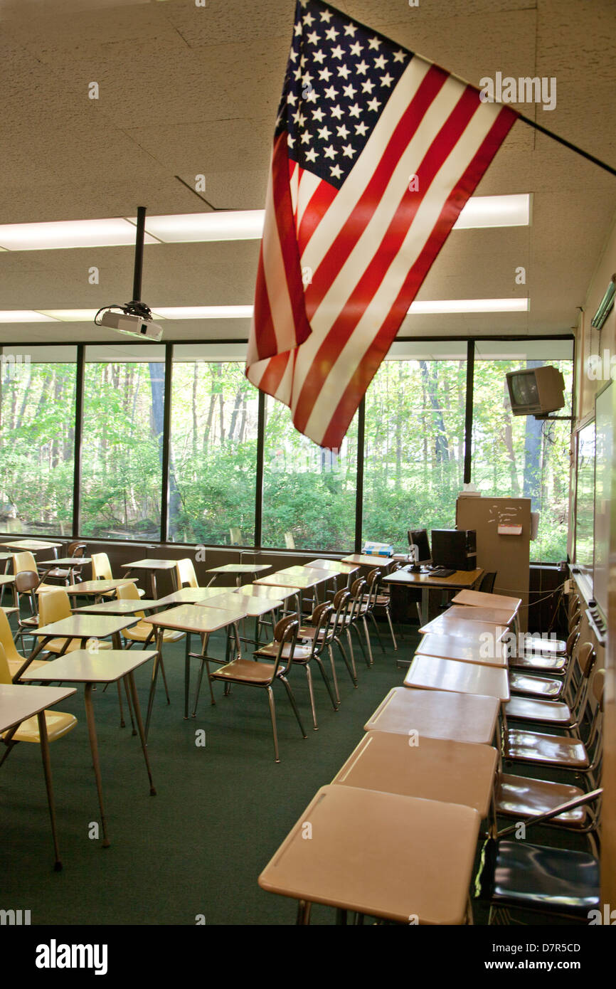 Tv School Classroom High Resolution Stock Photography and Images - Alamy