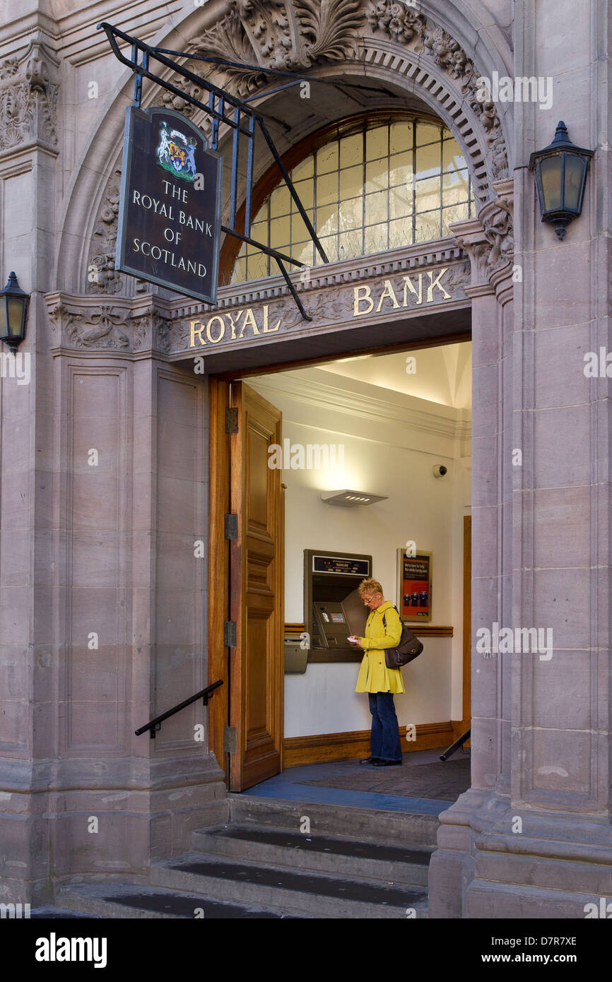 Royal bank of scotland dundee hires stock photography and images Alamy