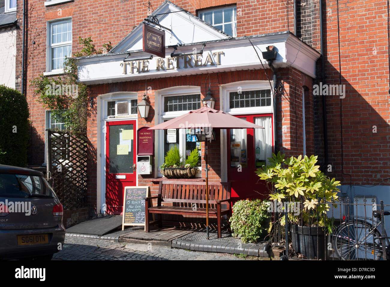 The Retreat public house in the town of Reading in the South of England Stock Photo