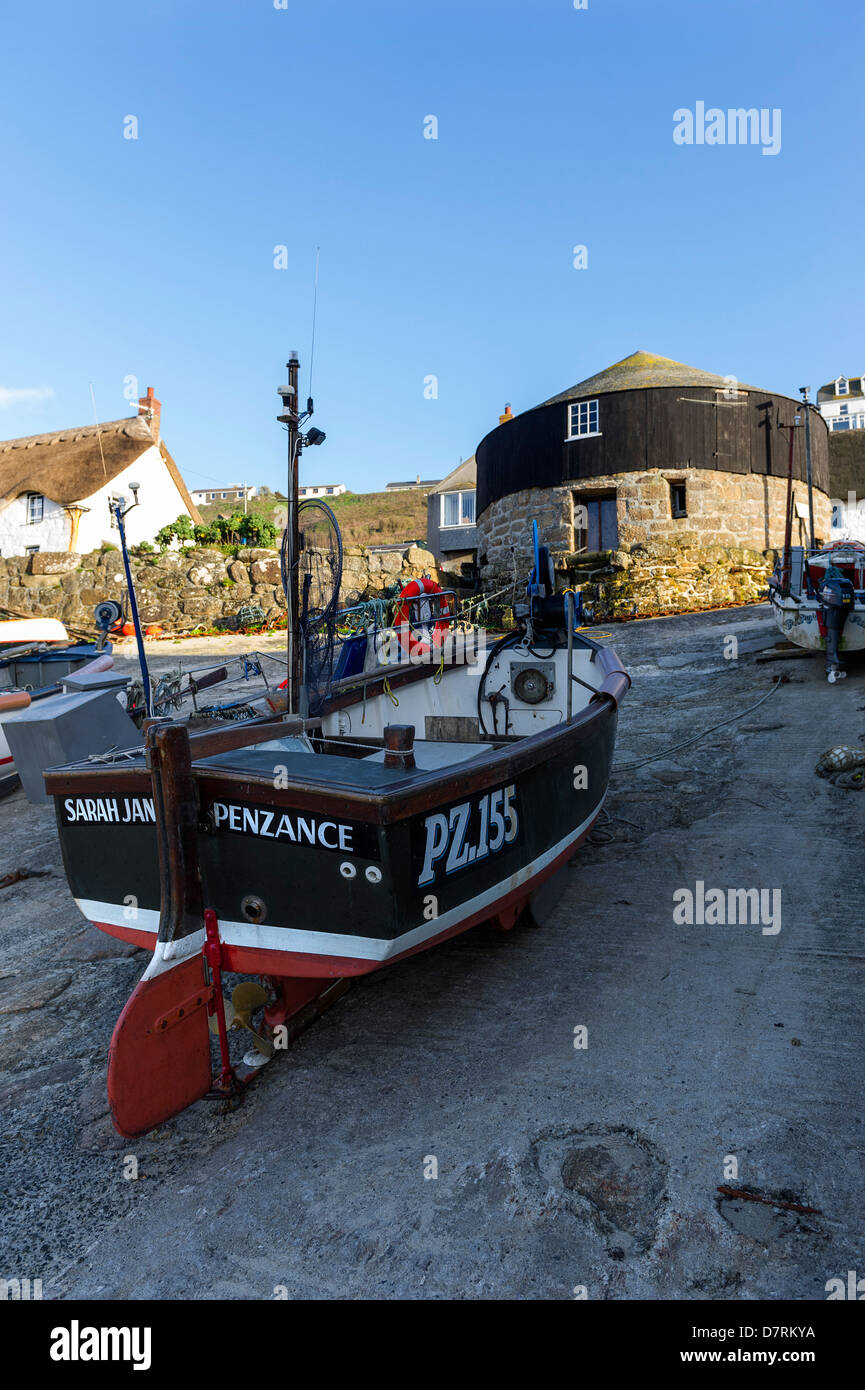 Fishing boats on the slipway in Sennen Cove Stock Photo - Alamy