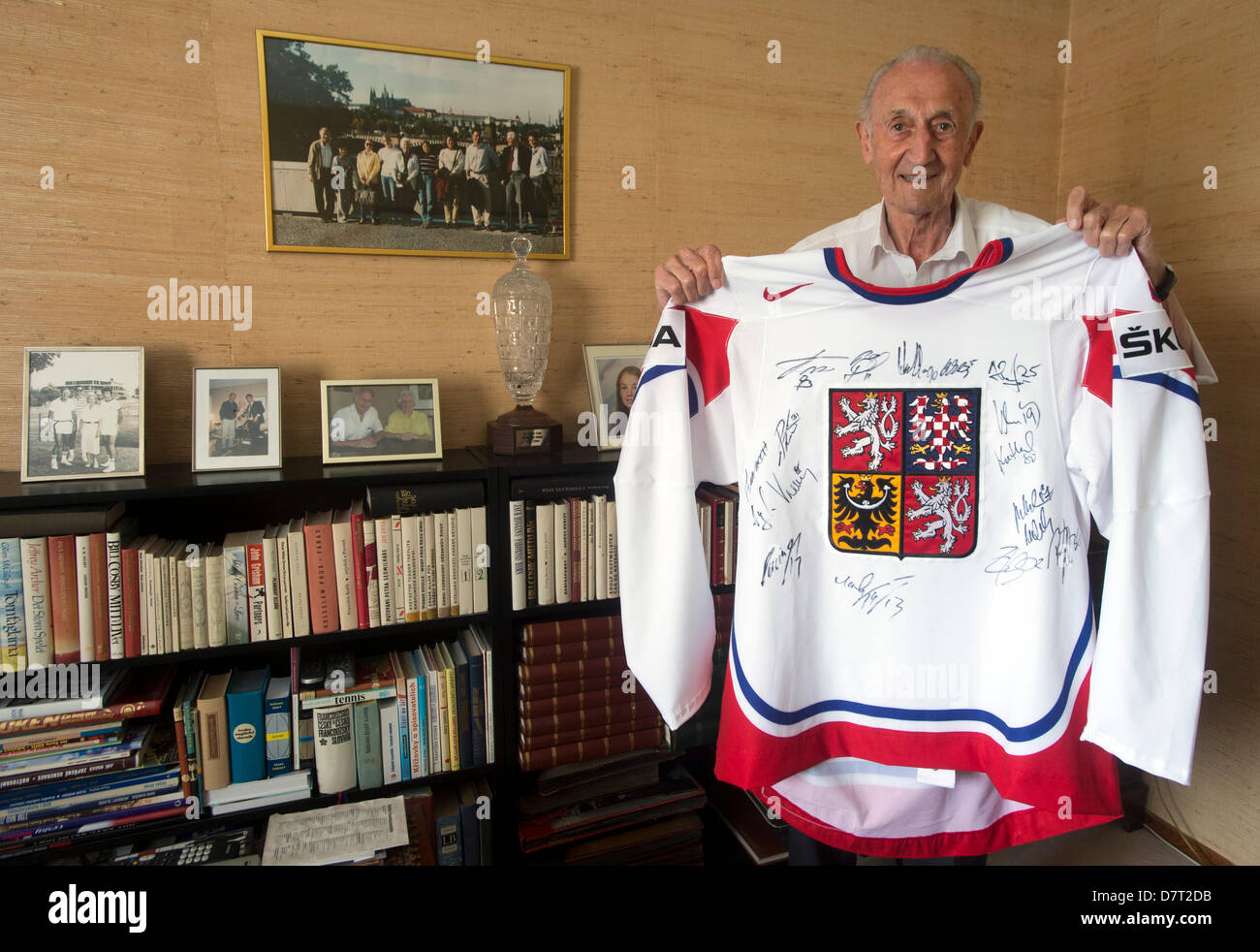 Czech hockey legend Vladimir Zabrodsky shows his national hockey jersey  that he got for his birthday in Stockholm, Sweden, May 13, 2013. (CTK  Photo/Vit Simanek Stock Photo - Alamy