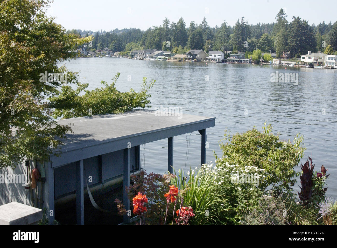 Lake Oswego Oregon founded 1847 hub iron industry, Lake Oswego Oregon