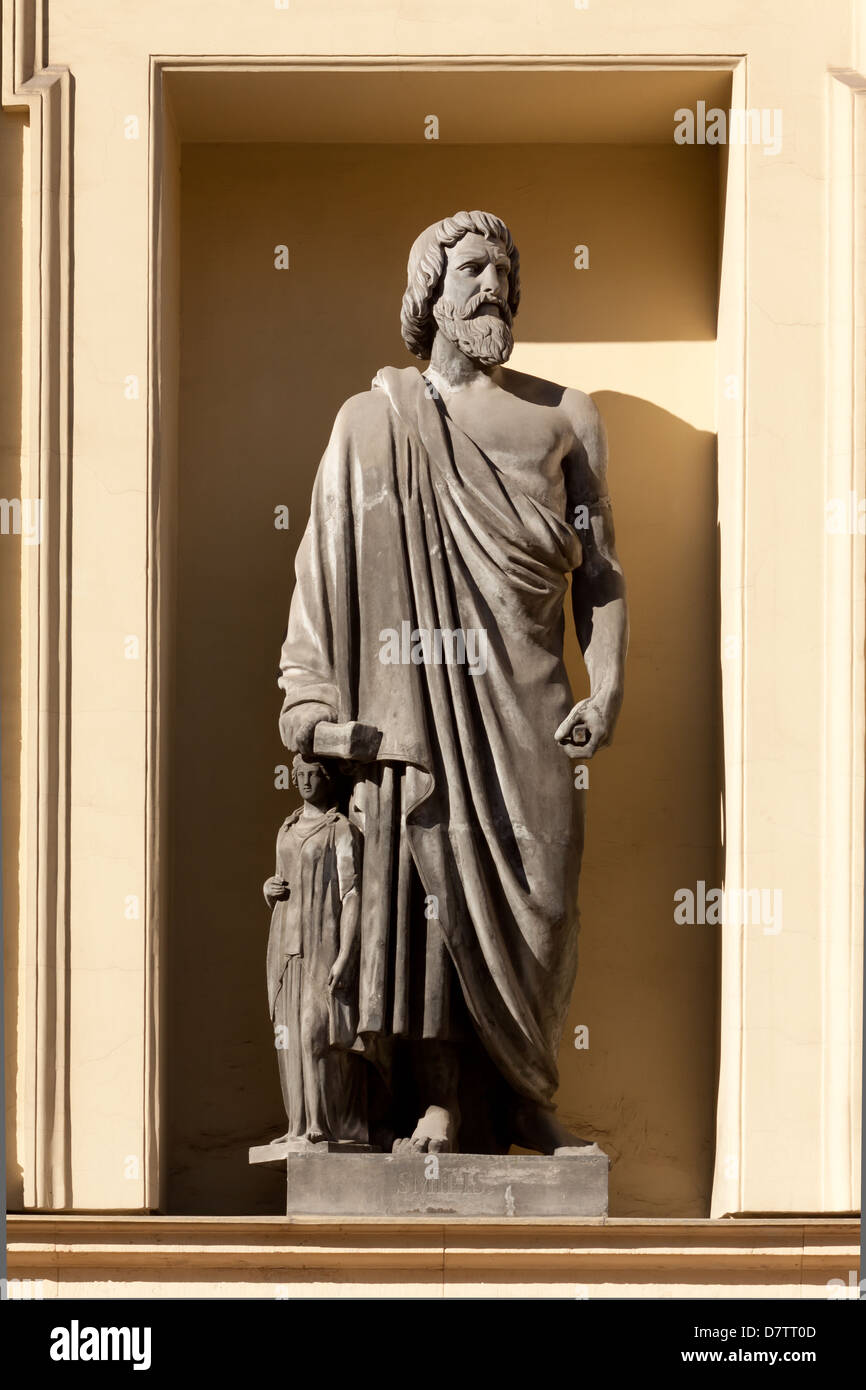 Ancient greek sculptor hires stock photography and images Alamy