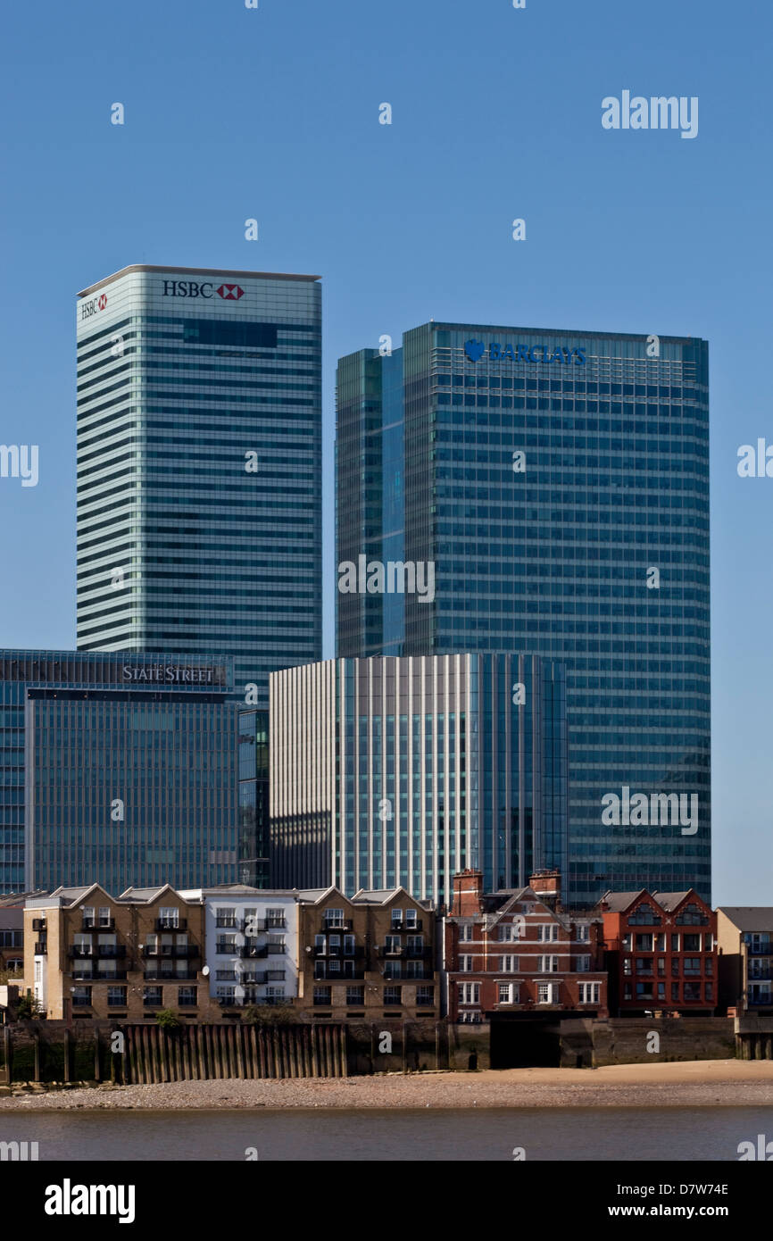The hsbc building in canary wharf hi-res stock photography and images ...