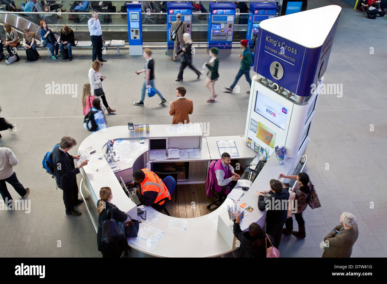 Information Desk, King's Cross Station, London, England Stock Photo Alamy
