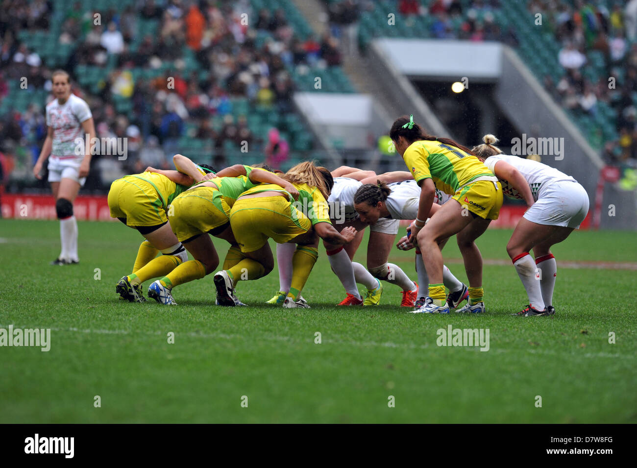 Women Rugby Sevens Ruck Australian rugby sevens team hi-res stock photography and images - Alamy
