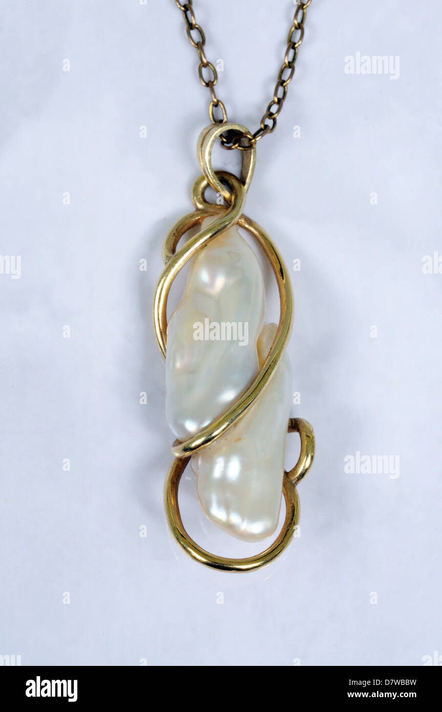 unusual jewellery